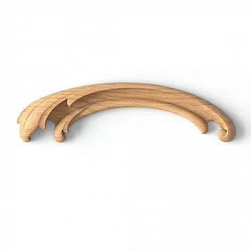 Surface-mounted element made of oak or beech with carved ornament