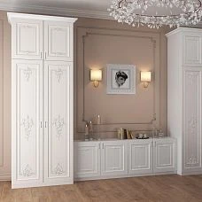 Decorative element MLD-4-2.1 on a cabinet facade in classic style