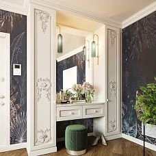 Furniture appliqu&eacute;s with carved pattern, carved appliqu&eacute; N-431R on furniture in interior