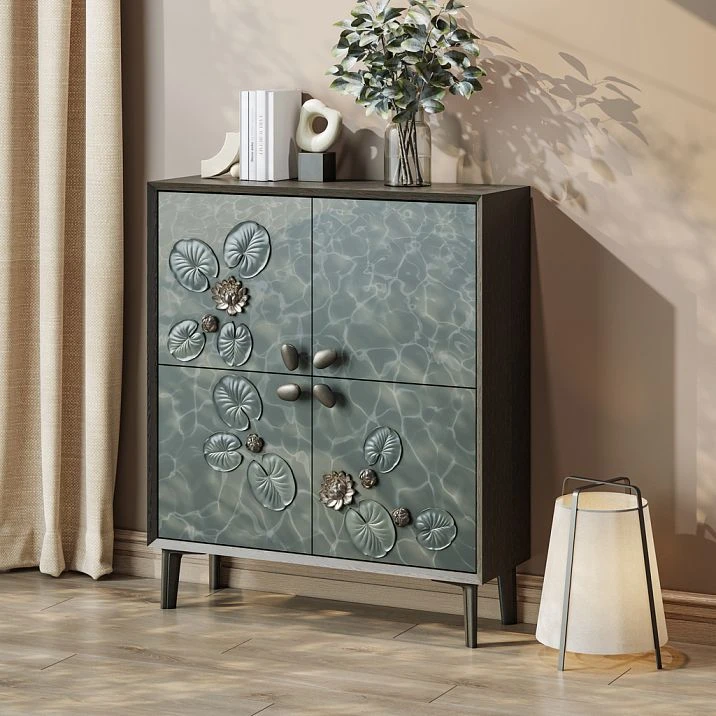 Front panel of the cabinet adorned with a wooden leaf decoration N-490