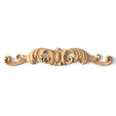Wooden molding with an elegant pattern