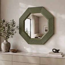 Carved frame RM-028 for a mirror in an exquisite classic interior.