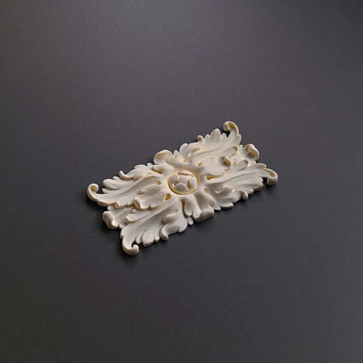 Carved rosettes from polyurethane &ndash; classic decor for decorating ceiling openings