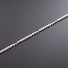 Carved polyurethane molding KPU-034, decorative trim with twisted patterns for elegant wall and furniture decoration, lightweight, moisture-resistant, paintable, creates a sense of luxury in the interior