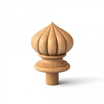 Elegant finial on post L-090 made of oak or beech