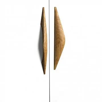 Prestige HL-001 Handle made of oak or beech with relief texture on doors