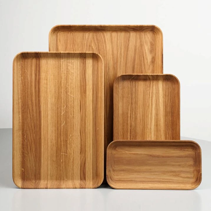 Wooden plate set of various sizes